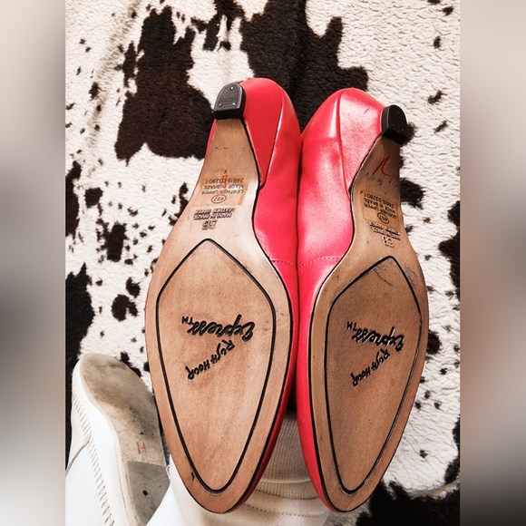 "EXPRESS" WOMEN'S 80'S KITTEN PUMPS - HOT PINK - Picture 4 of 7